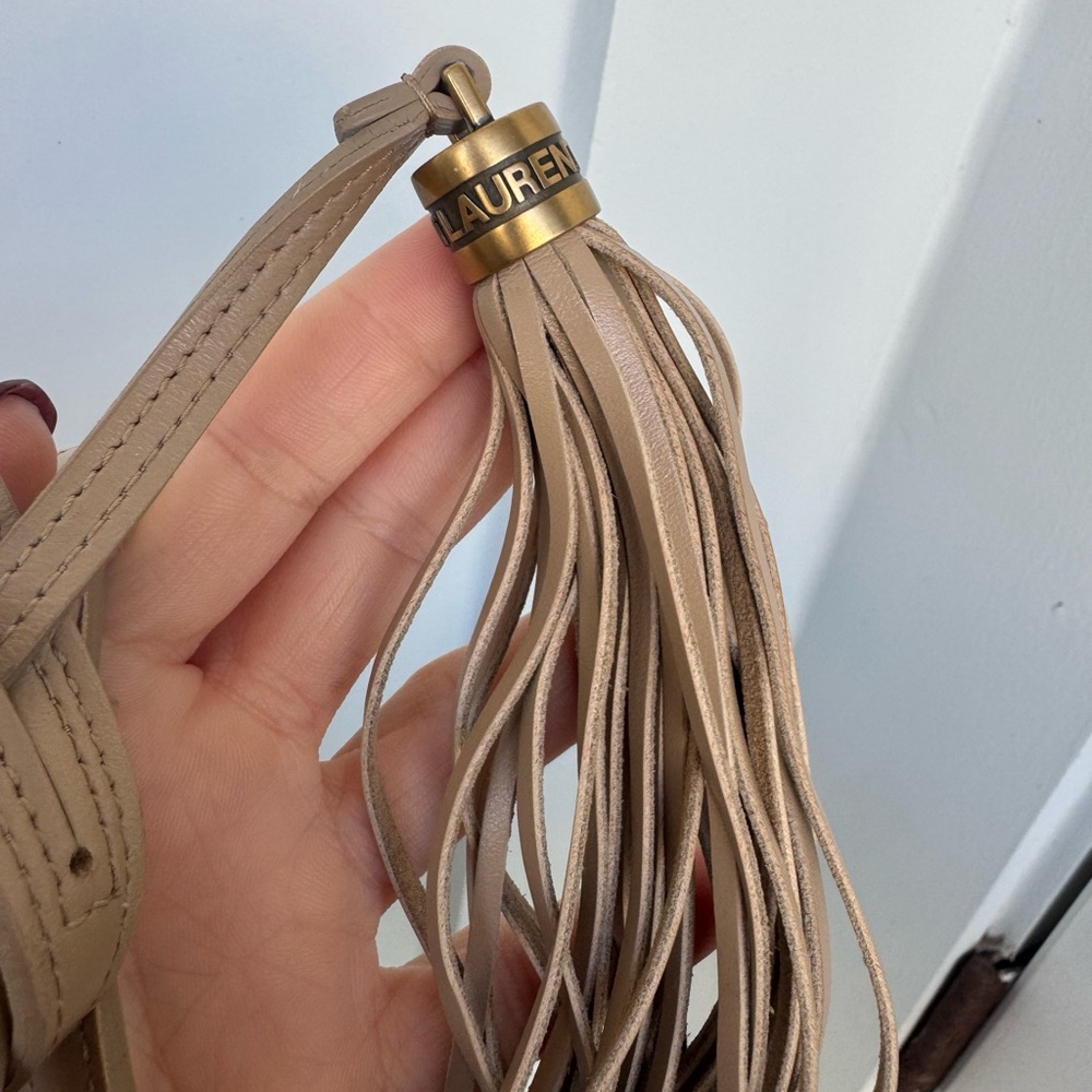 🛑 SOLD 🛑 Saint Laurent Lou Camera Bag – Dark Beige Leather with Tassel - Picture 13 of 13